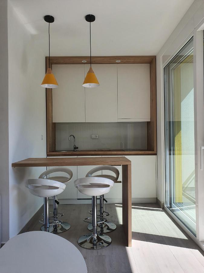 קוטור Viola Lux Apartments מראה חיצוני תמונה