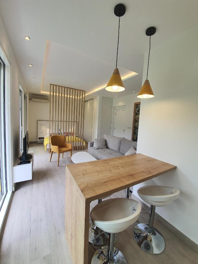 קוטור Viola Lux Apartments מראה חיצוני תמונה
