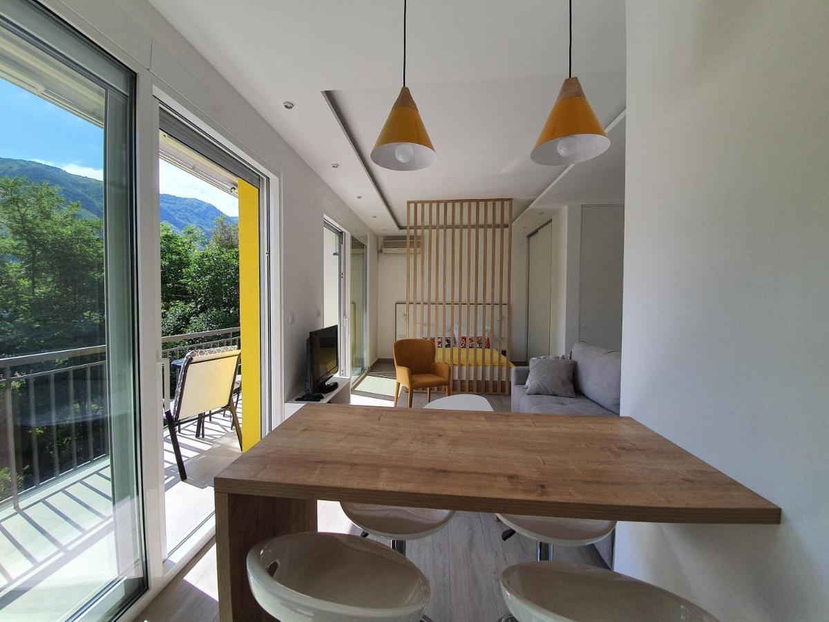 קוטור Viola Lux Apartments מראה חיצוני תמונה